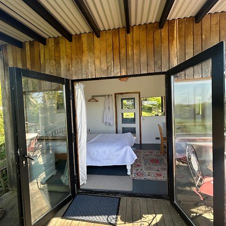Countryside Garden Summer House Calne Exterior photo