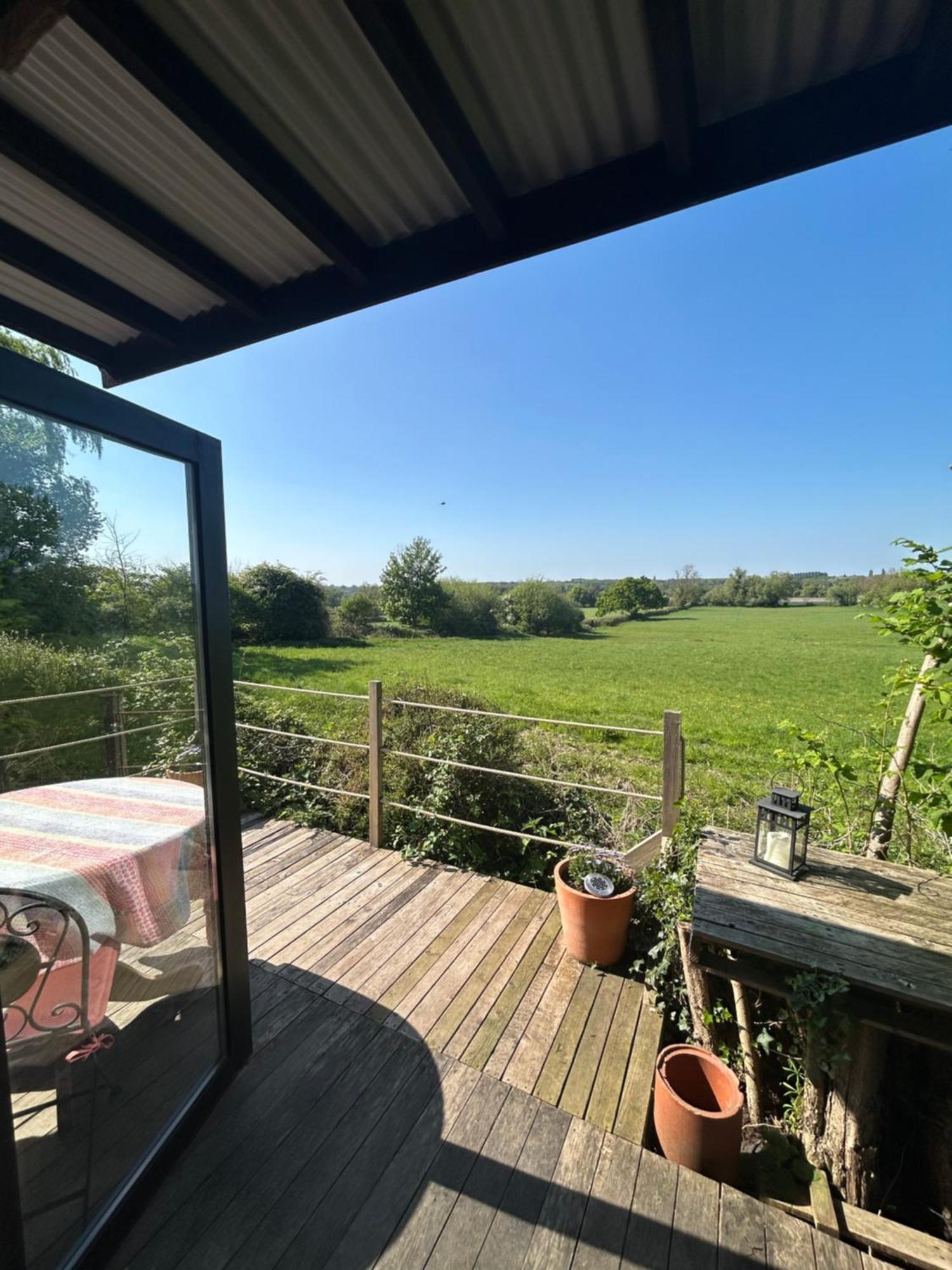 Countryside Garden Summer House Calne Exterior photo